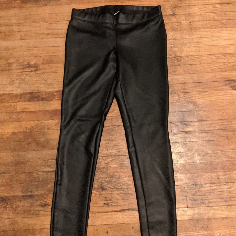 Express Shiny Black leggings